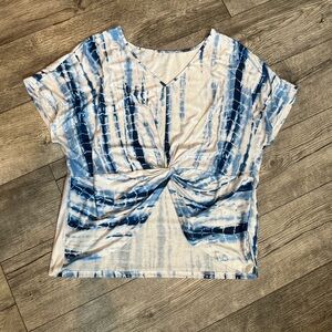 SHEIN Curve 2XL Blue and White Tie-Dye Twist Front Tee Short Sleeves Top V-Neck
